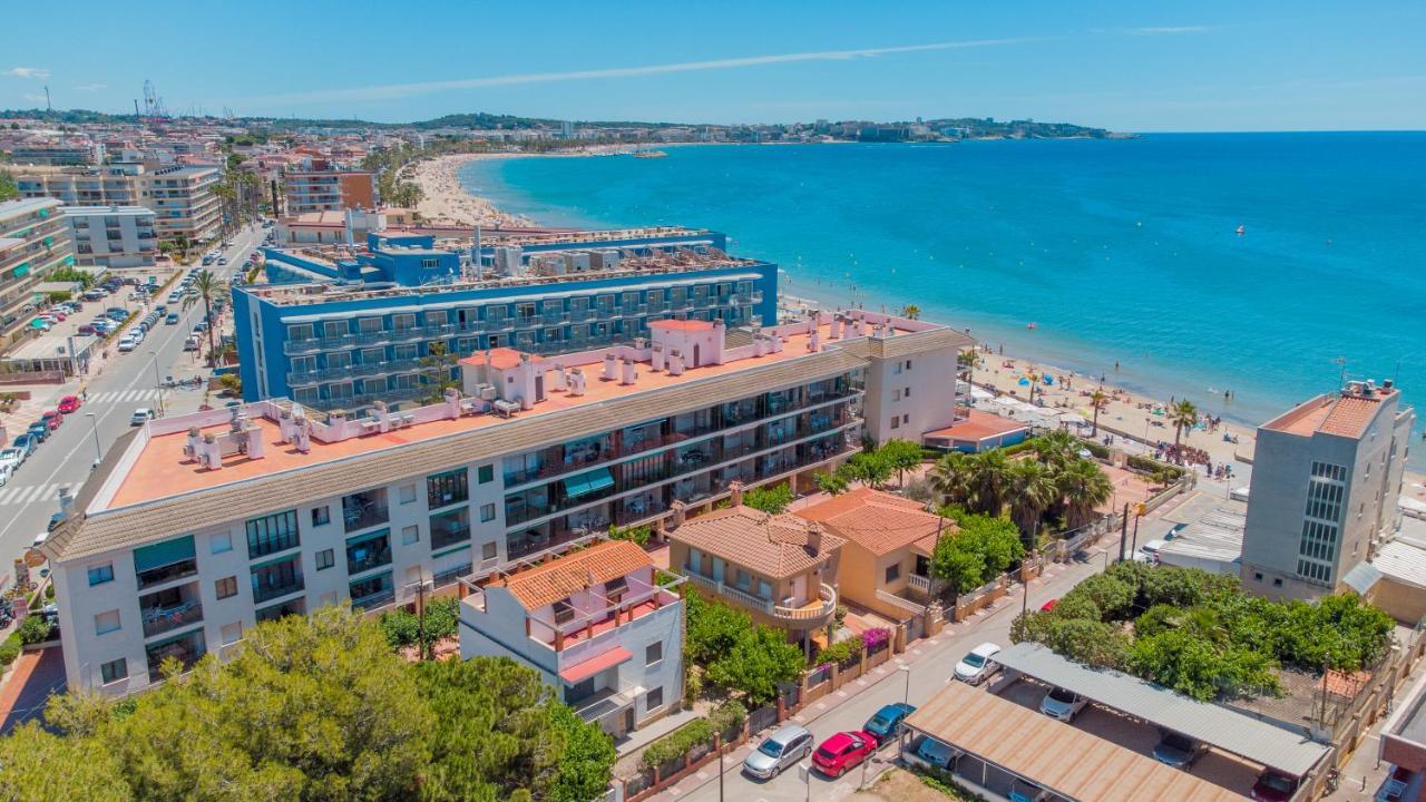 Apartamentos Turisticos Augustus Cambrils Dış mekan fotoğraf