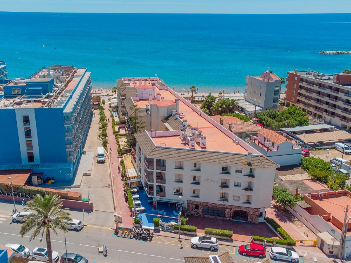 Apartamentos Turisticos Augustus Cambrils Dış mekan fotoğraf