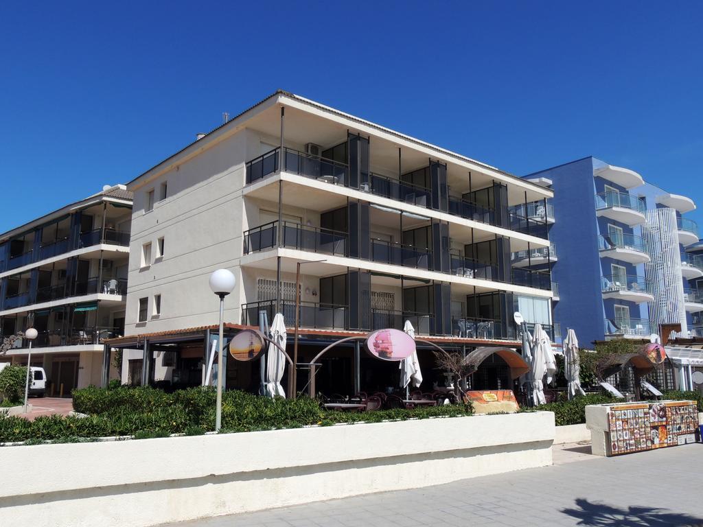 Apartamentos Turisticos Augustus Cambrils Dış mekan fotoğraf