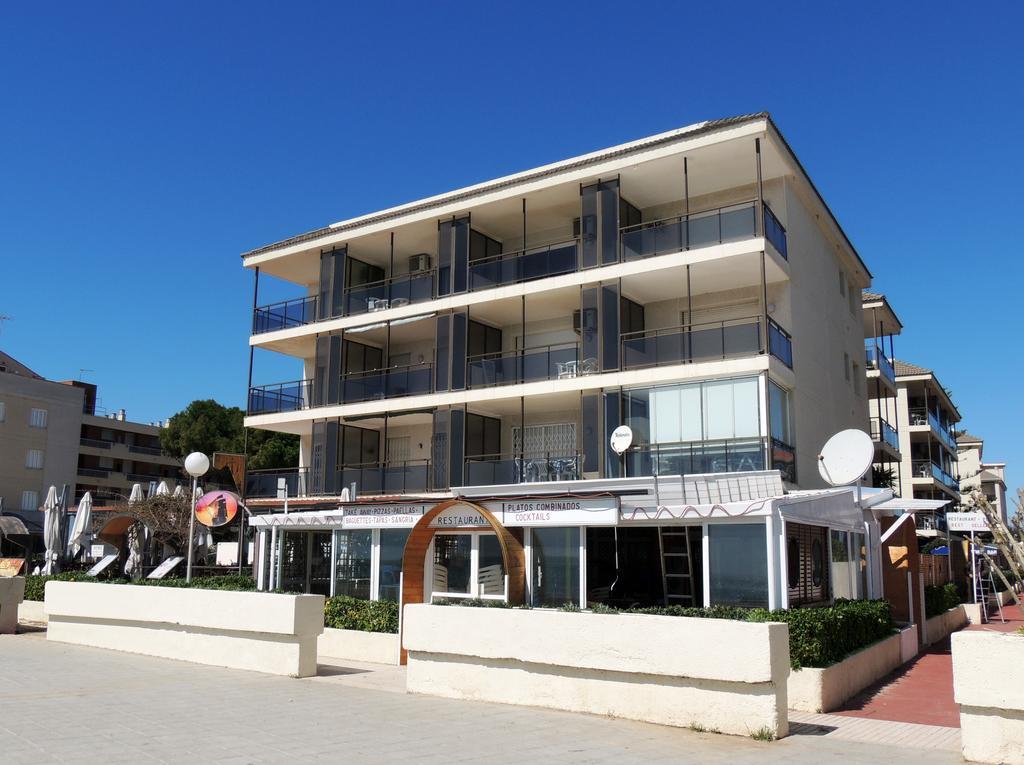 Apartamentos Turisticos Augustus Cambrils Dış mekan fotoğraf