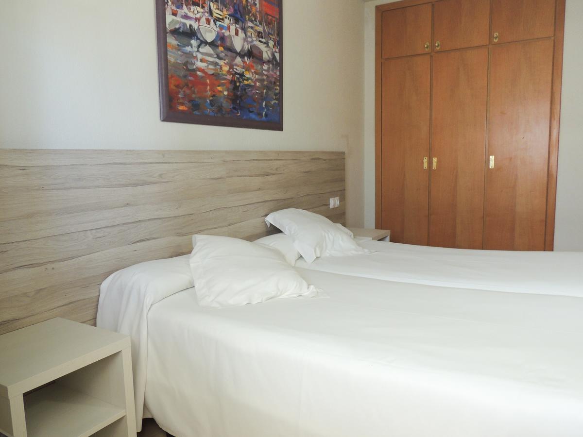 Apartamentos Turisticos Augustus Cambrils Dış mekan fotoğraf